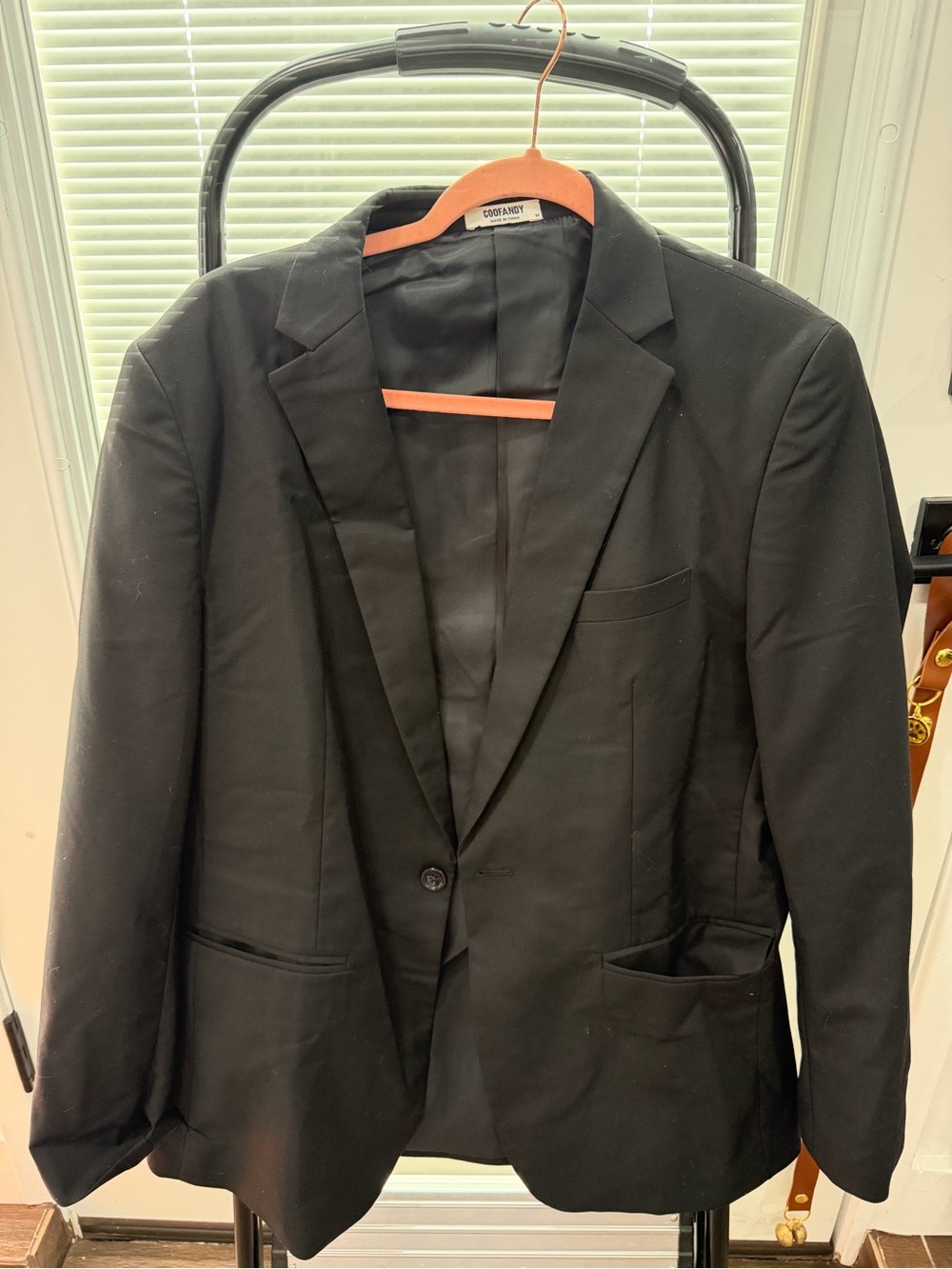 Classic Black Single-Button Blazer by Cobainet
